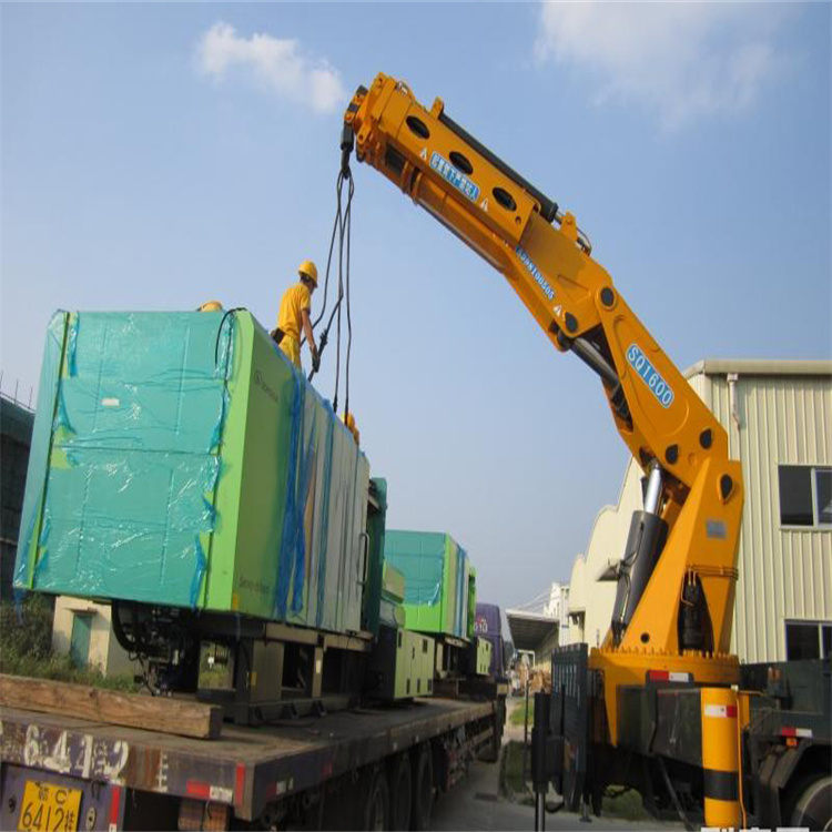 通山100吨折臂吊出租大概多少钱