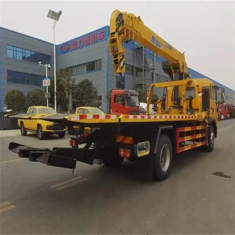 通山附近小随车吊出租电话，轻松解决搬运烦恼