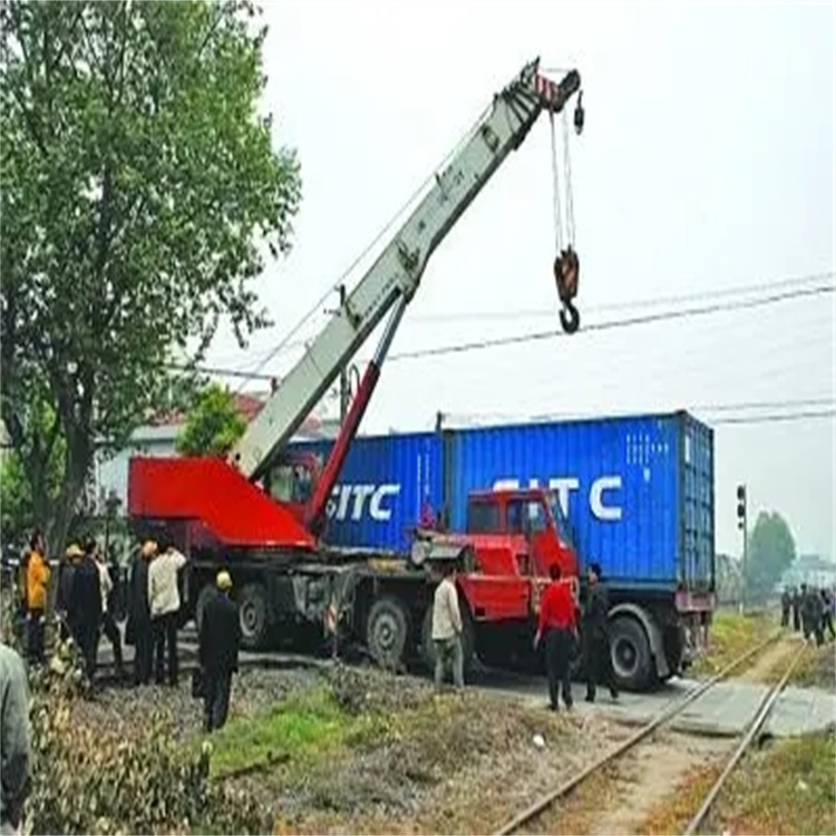 通山如何快速找到附近的吊车救援公司