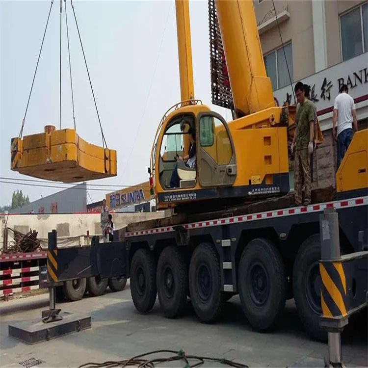 通山当地吊车出租|机器吊装|75吨|工厂搬迁服务