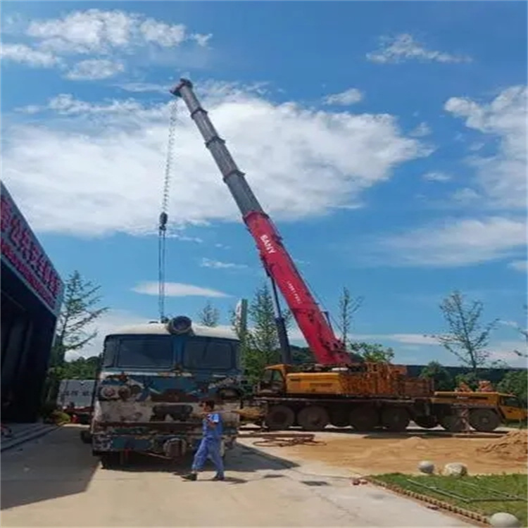 通山吊车出租｜16吨汽车吊｜工地吊装/设备吊运｜灵活调度_专业团队